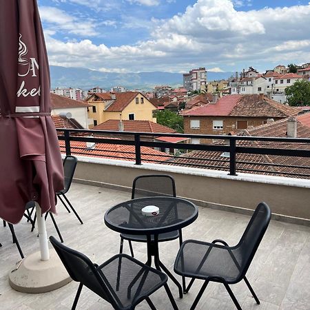 Small Hotel Ora Pogradec Kültér fotó