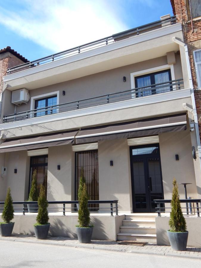 Small Hotel Ora Pogradec Kültér fotó
