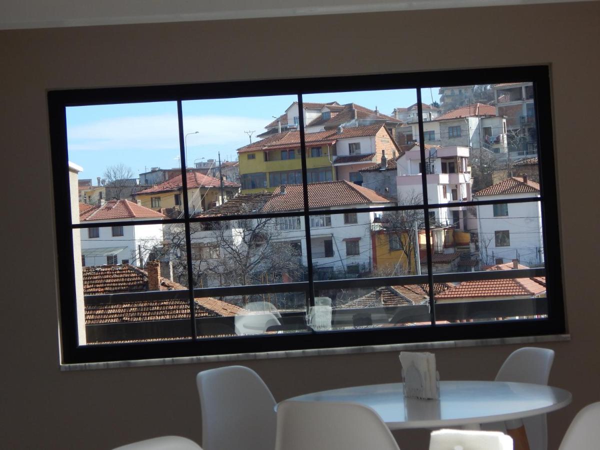 Ora Apartament Pogradec Kültér fotó