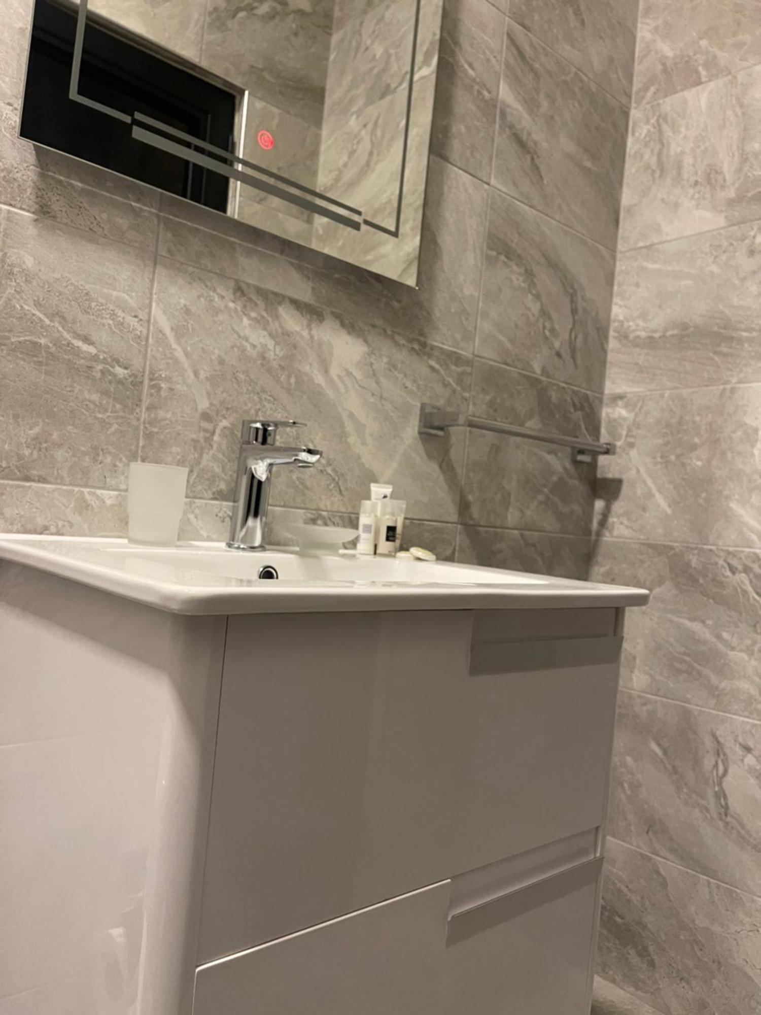 Ora Apartament Pogradec Kültér fotó
