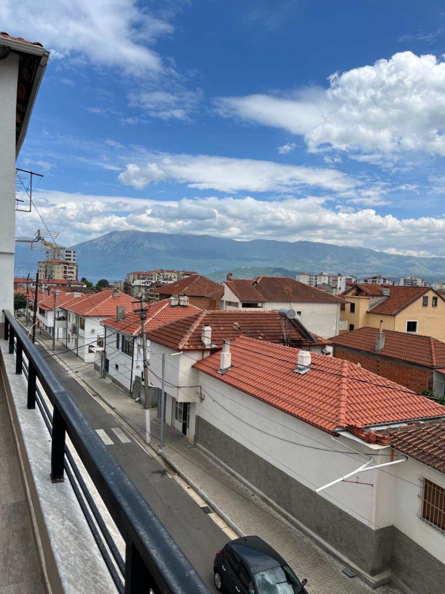 Small Hotel Ora Pogradec Kültér fotó